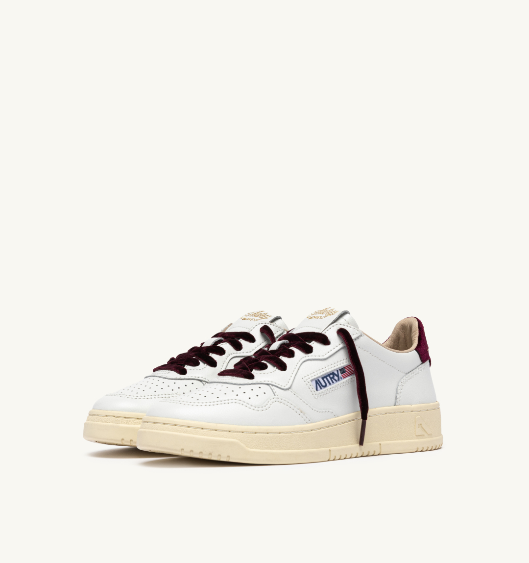 AUTRY INTERNATIONAL SRL Patike MEDALIST LOW WOM VZ01 LEATHER/VELVET/LOGO WHITE/FIG/JZ26 — foto 2