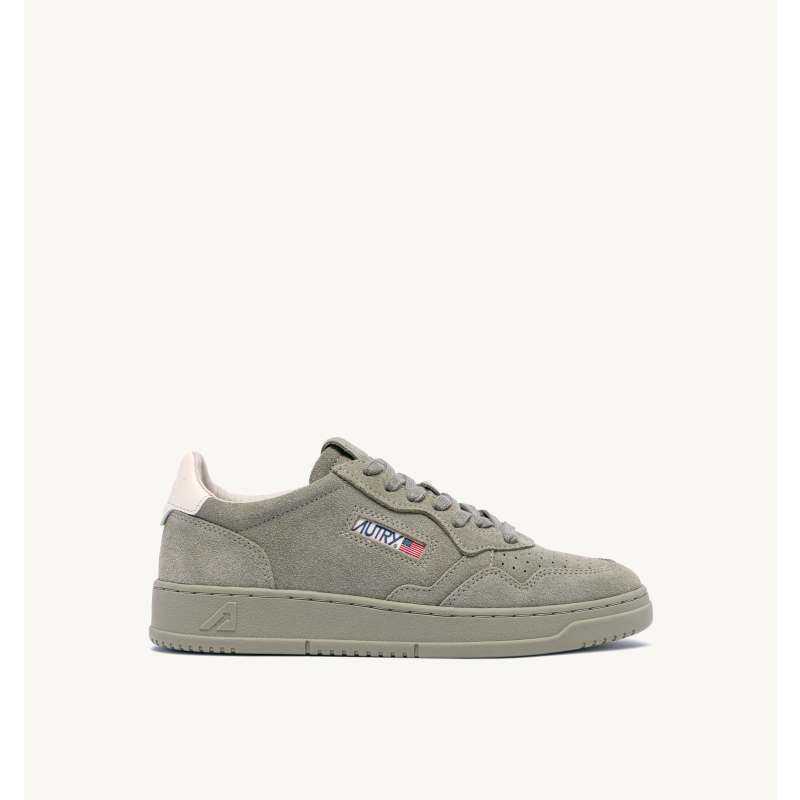 AUTRY INTERNATIONAL SRL Patike MEDALIST LOW MAN OH05 SUEDE/LEATHER SILVER SAGE/IVORY/JZ26