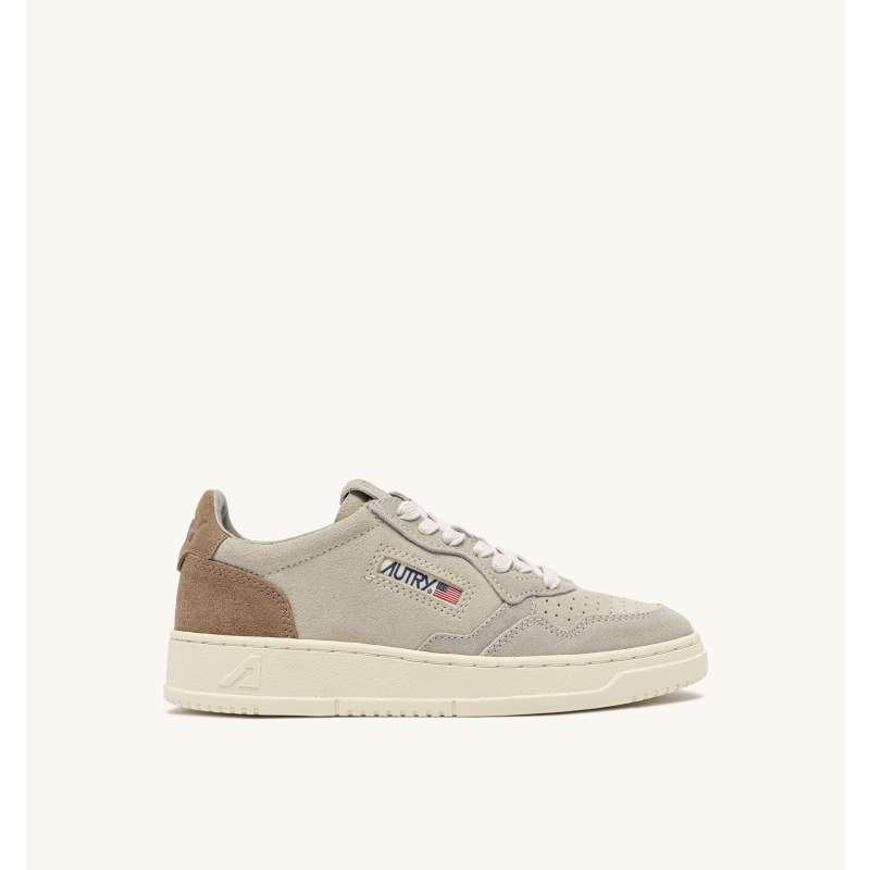 AUTRY INTERNATIONAL SRL Patike MEDALIST LOW WOM TS37 TRICOLOR/SUEDE CIGAR/PAPYRUS/PELICAN/JZ2