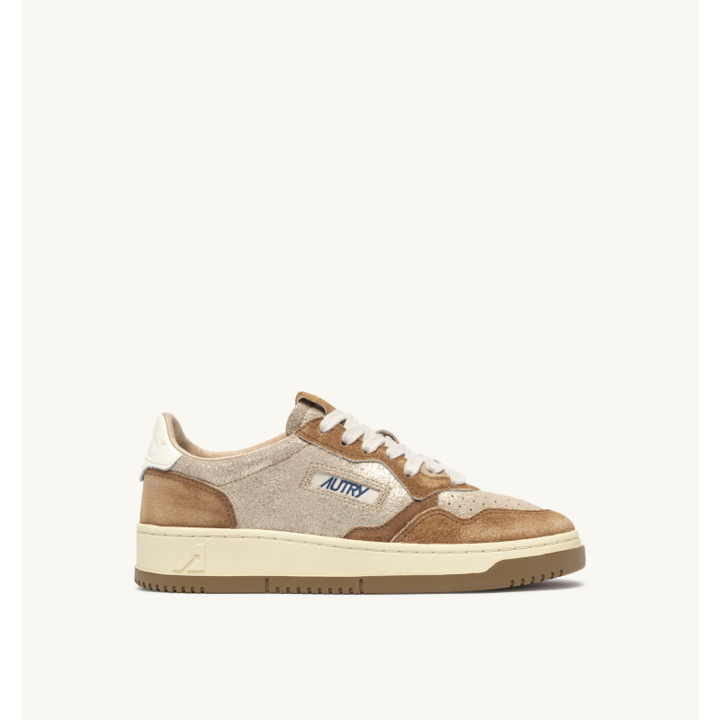 AUTRY INTERNATIONAL SRL Patike MEDALIST LOW WOM YB01 LAMINATED SUEDE/SUEDE PLATINUM/BEIGE SUGAR/JZ2